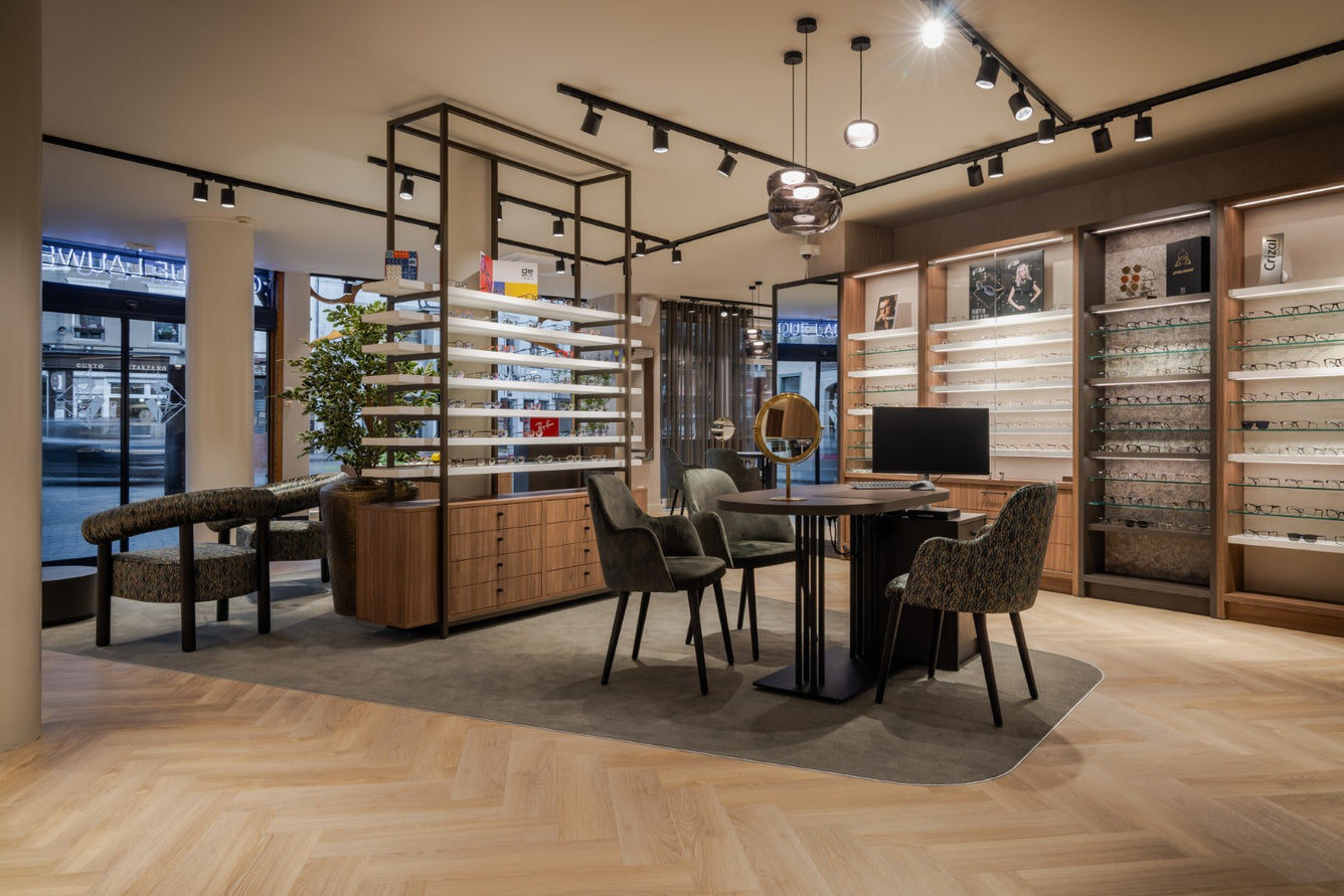 Palermo A 1900 | Arcades | Wall display with lit shelving